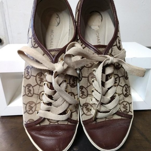 Michael Kors - Picture 7 of 10